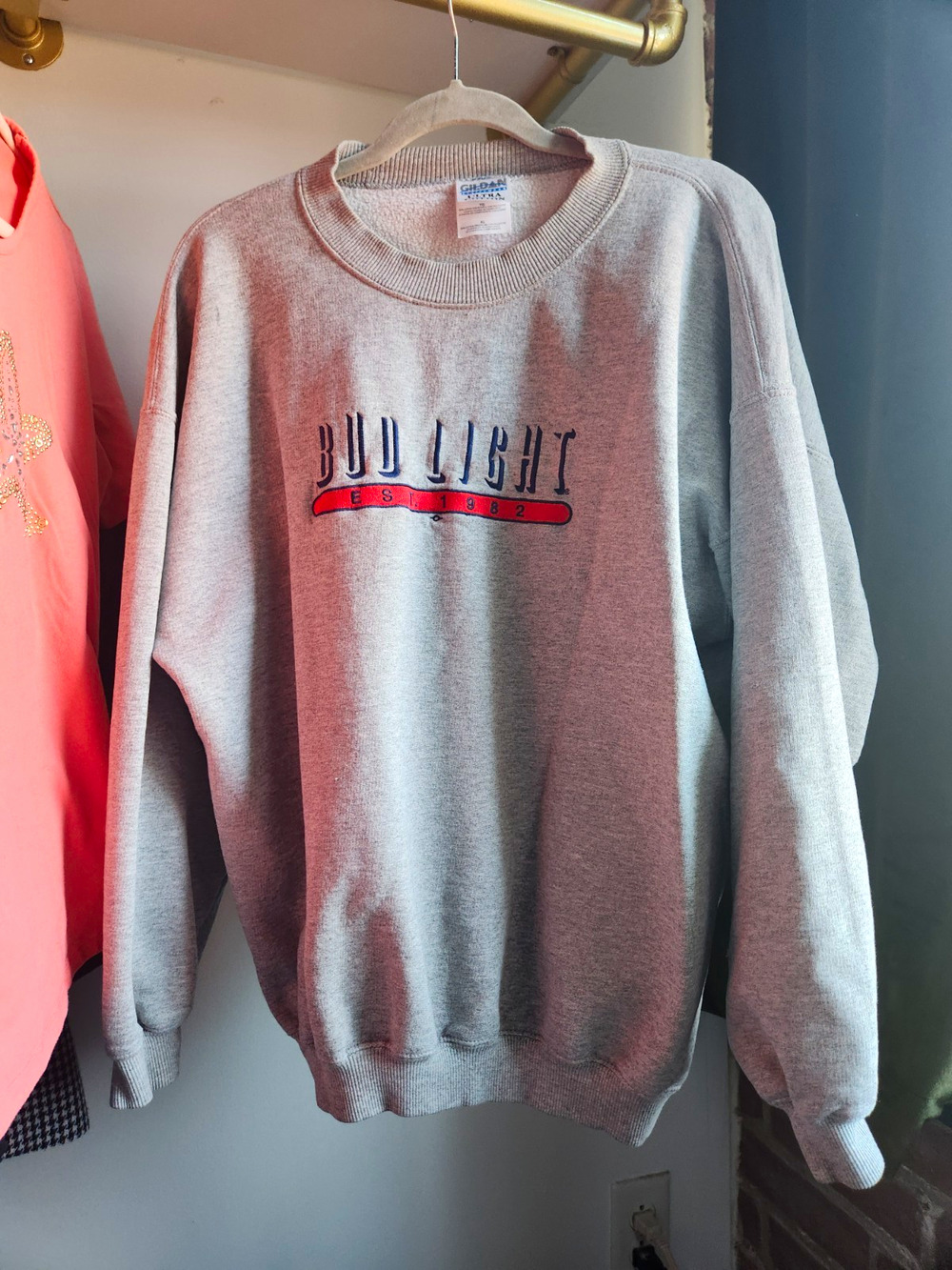 Gildan Ultra Cotton Bud Light Graphic Logo Crewneck Fleece Sweatshirt Gray XL